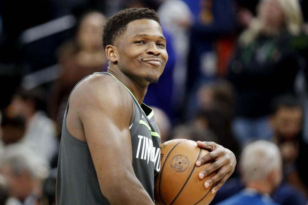 透露出一个 透露出一个